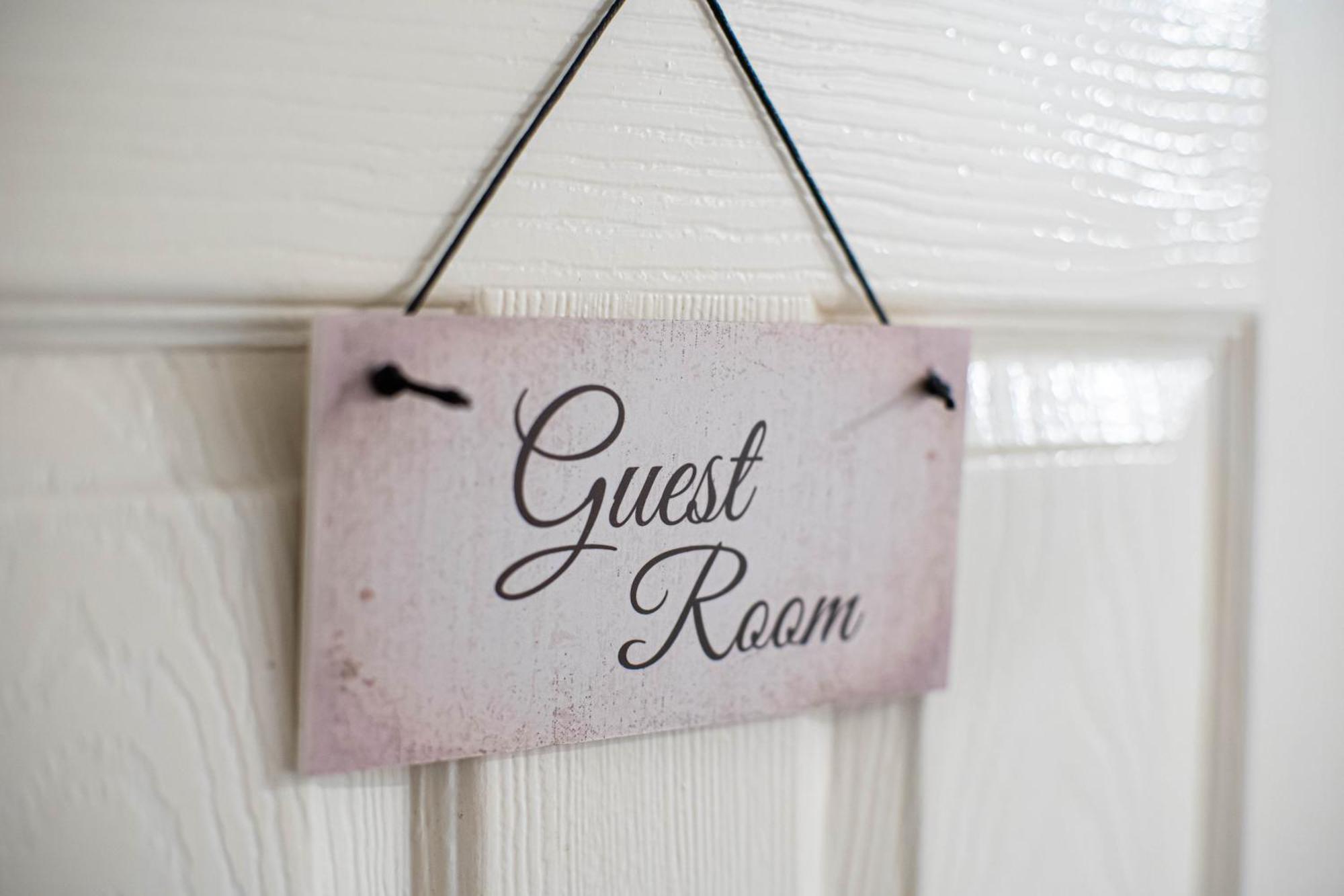 Homestay Hideaway With Kingsize Bed - Close To Sheffield Centre Heeley