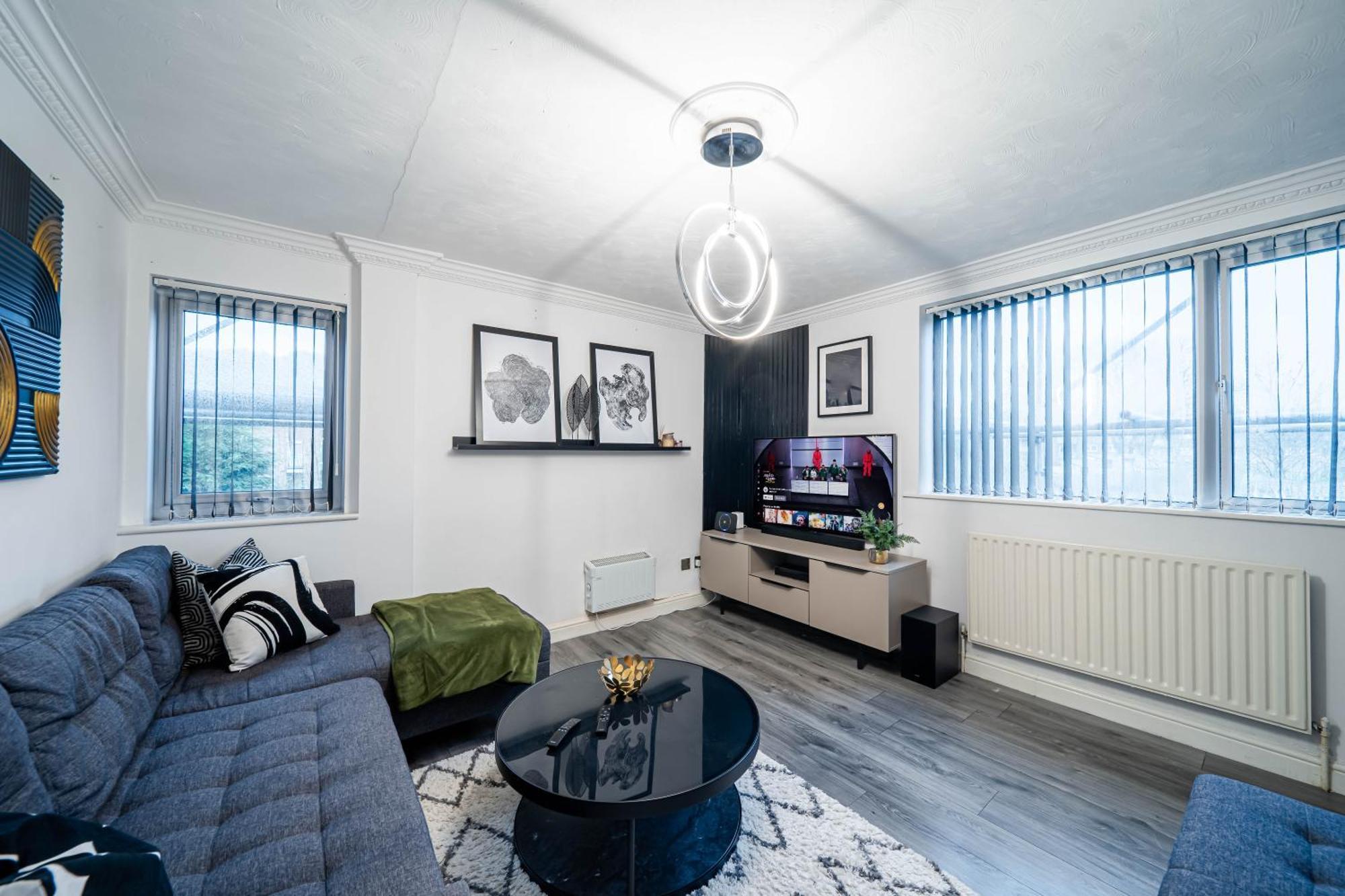 Hideaway With Kingsize Bed - Close To Sheffield Centre Homestay
