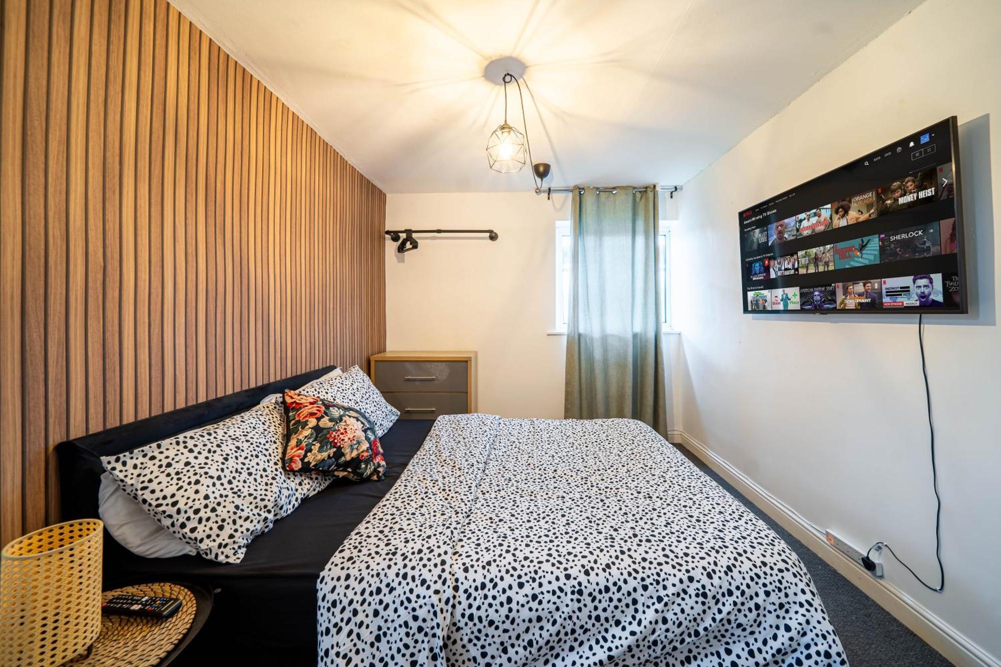 Hideaway With Kingsize Bed - Close To Sheffield Centre