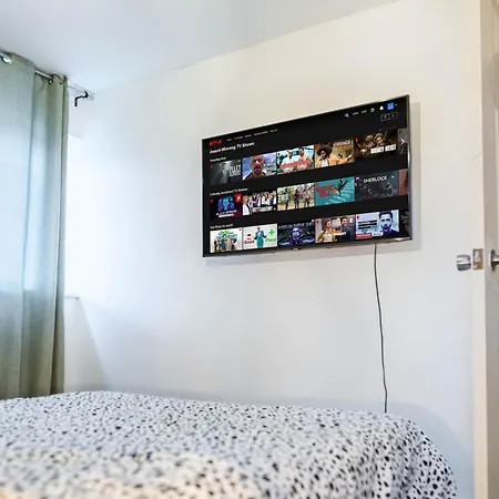 Hideaway Room With Kingsize Bed - Close To Sheffield City Centre Heeley Exterior photo